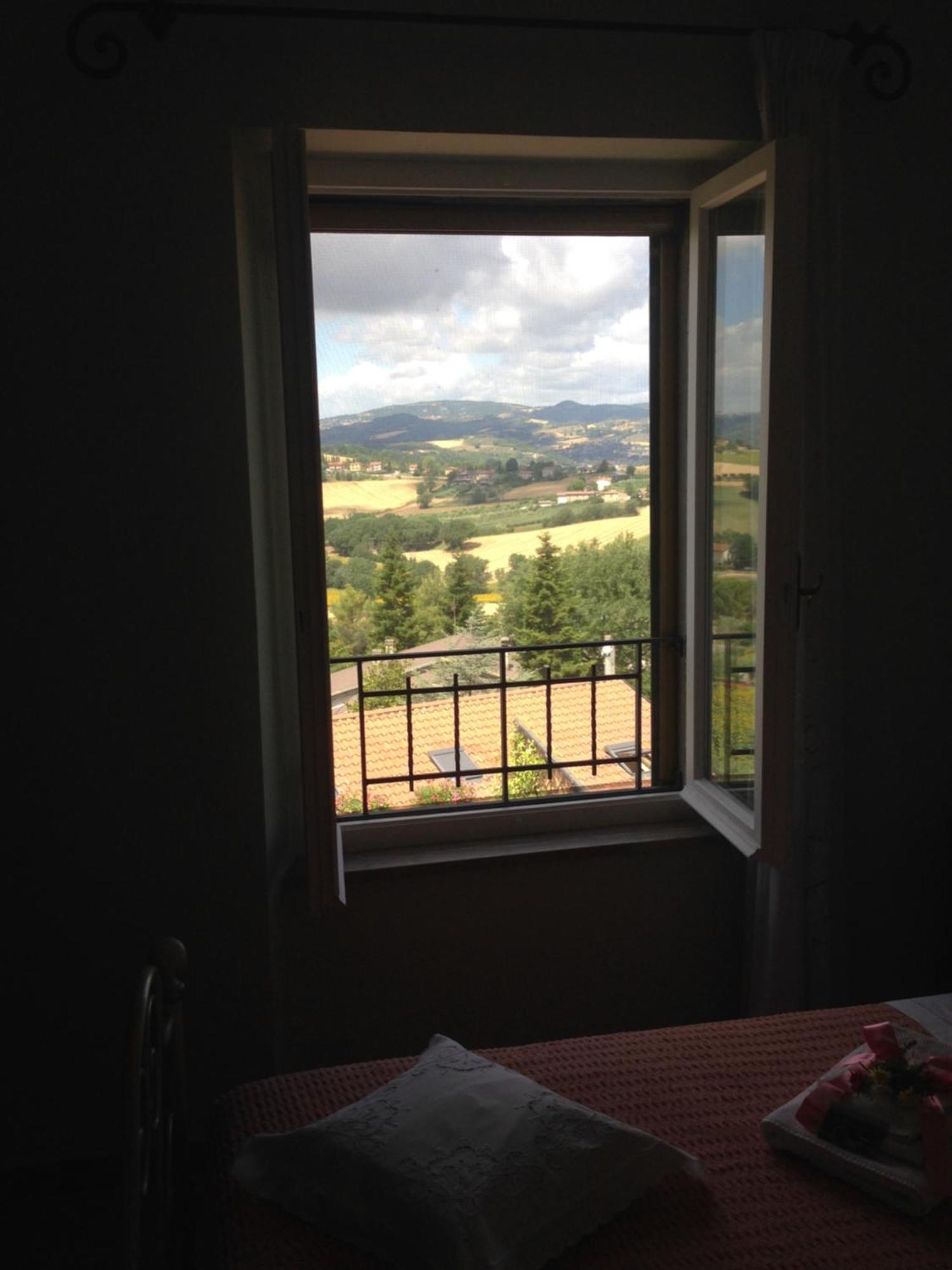 La Terrazza Fio...Rita Bed & Breakfast Ripa Exterior photo